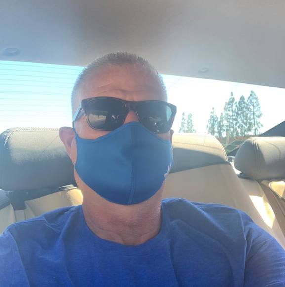 Profile Picture of Mike Simon (@msimon9) on Poshmark