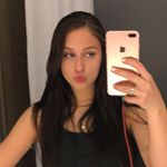 Profile Picture of cassie huber (@cassielhuber) on Instagram