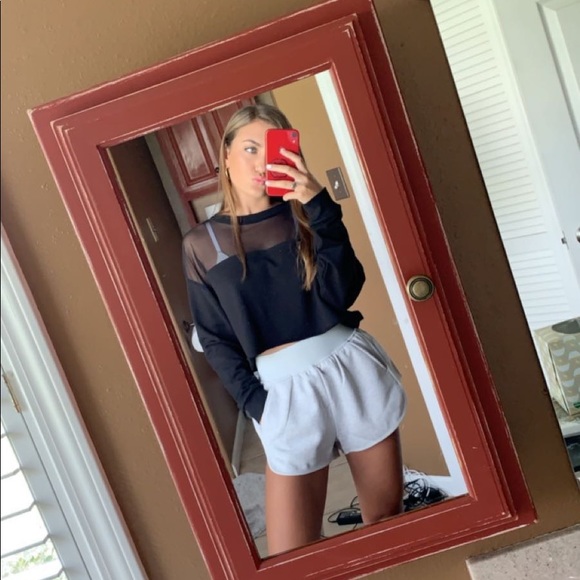 Profile Picture of Taylor Cloud (@taylorgclouse7) on Poshmark