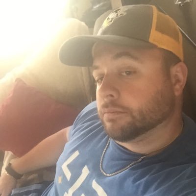 Profile Picture of Michael Devine (@MikeDevine31) on Twitter