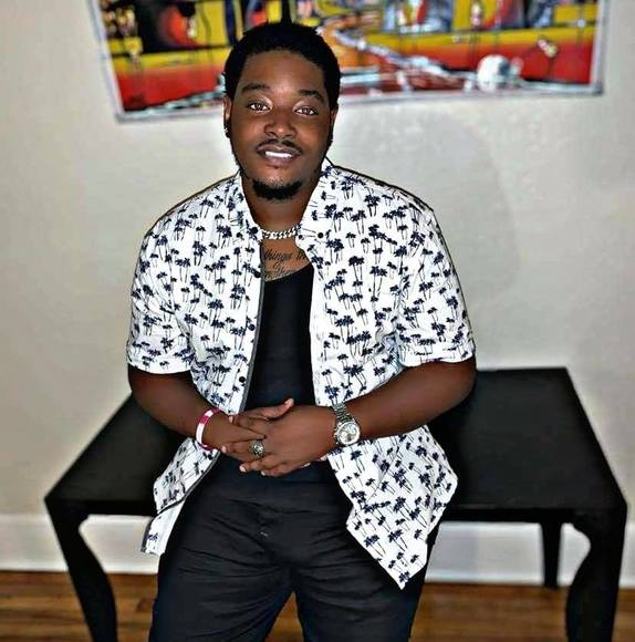 Josh Harris - Poshmark Profile Picture of Josh Harris (@josh21harris) on Poshmark