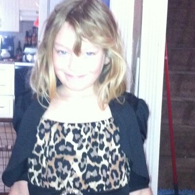 Profile Picture of Lorineves (@loriannneves) on Twitter