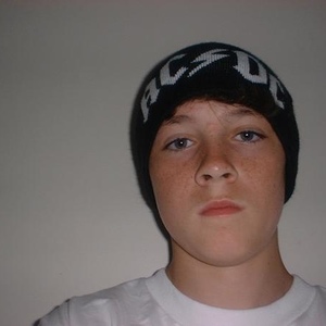 Jake Handschuh - Myspace Profile Picture of Jake Handschuh (@jacobhandschuh) on Myspace