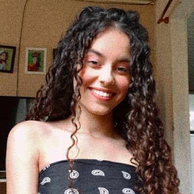 Profile Picture of Pâmela Ferreira (@ferreira_diehl) on Twitter