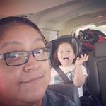 Profile Picture of Laura Melchor-Earnest (@ace_modern_life) on Instagram
