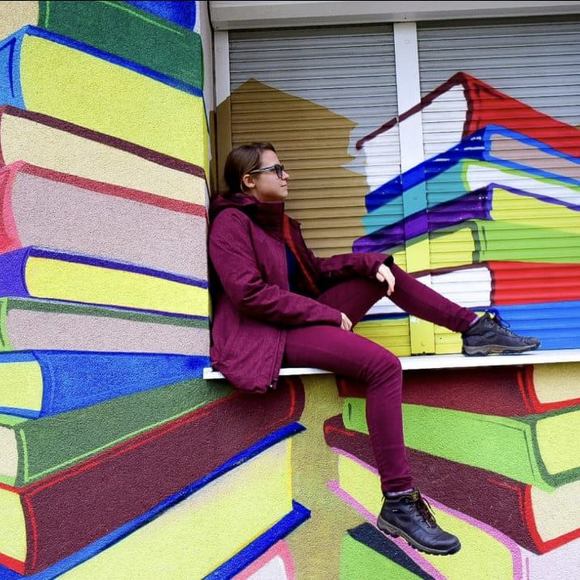 Profile Picture of Agnes Bartha (@agnesbartha) on Poshmark