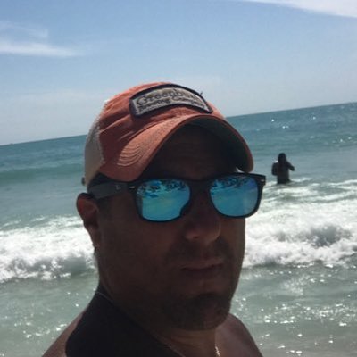 Profile Picture of Derek Hoffer (@derekhoffer) on Twitter