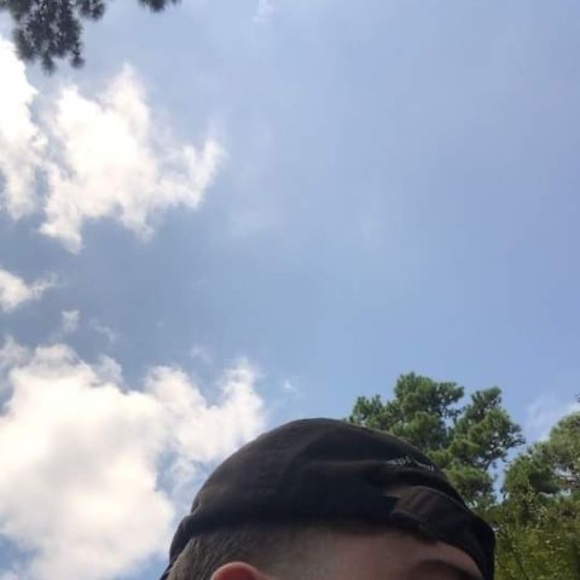 Profile Picture of Jake Weston (@jakeweston17) on Poshmark