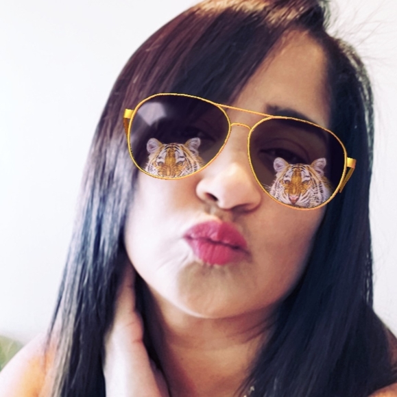 Profile Picture of Margarita Diaz (@margaritadia299) on Poshmark