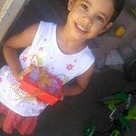 Profile Picture of beby.Larinha_13 (@larabeatrizvital) on Instagram