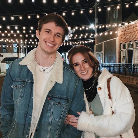 Profile Picture of Alana Boyd (@alanaboyd16) on Poshmark