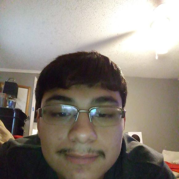 Profile Picture of Daniel Alonso (@danielalonso863) on Poshmark