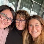 Profile Picture of Paula Gilbertson Barr (@idesignu) on Instagram