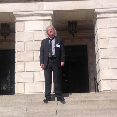 Profile Picture of David Bridges (@conjoe11) on Twitter