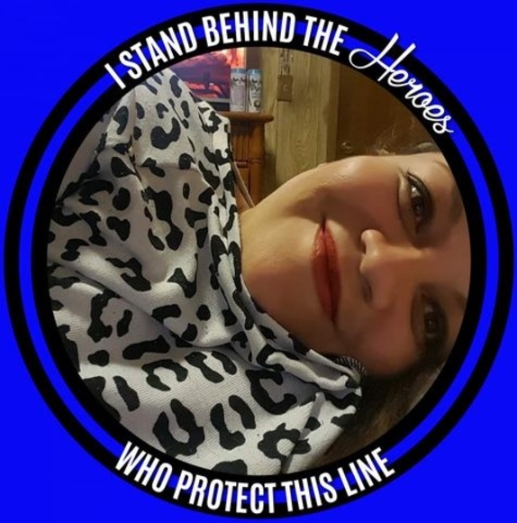 Profile Picture of Lupcrm Tafrobles (@lupcrmtafrobles) on Poshmark