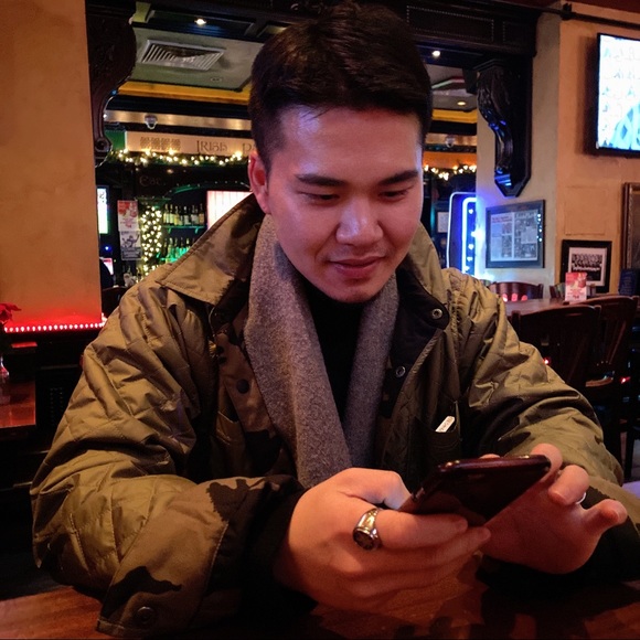 Profile Picture of Kihwan Kim (@hwanswag) on Poshmark