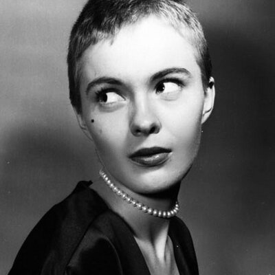 Profile Picture of Patsy Enelow Cohen (@patsyinparis) on Twitter