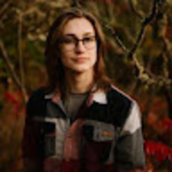 Profile Picture of Jared Hubbard (@thecultcompound) on Poshmark