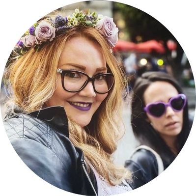 Profile Picture of Rebecca Sky                               ➳♡ (@RebeccaSky) on Twitter