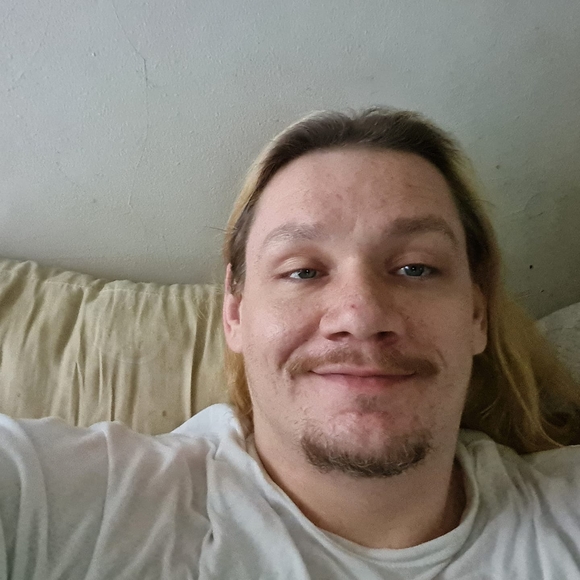 Profile Picture of Nicholas Truell (@nicholastruell) on Poshmark