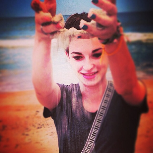 Profile Picture of Rachel Uebelein (@rachel_uebe) on Poshmark