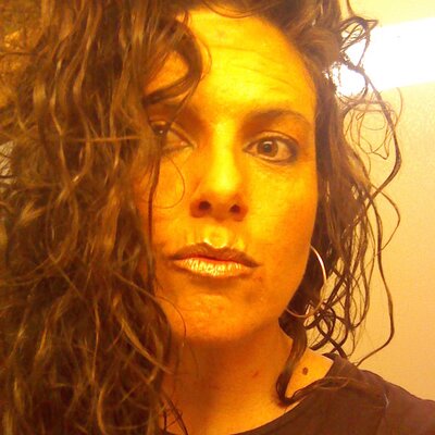 Profile Picture of Gigi Adrian Corro (@adcb2001) on Twitter