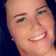 Profile Picture of Lisa Barrett (@@lisa.barrett) on Tiktok