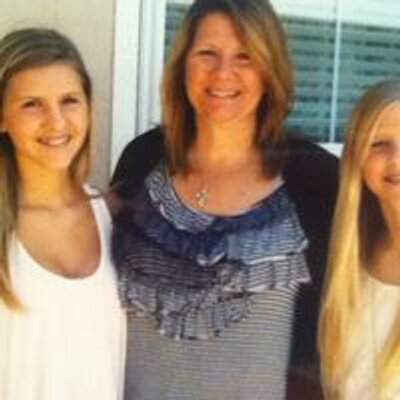 Profile Picture of Lillian Hurst (@LillianHurst12) on Twitter