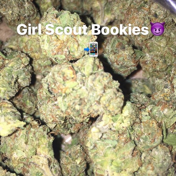 Profile Picture of Victor Reynolds (@vic0303) on Poshmark