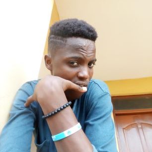 Profile Picture of Kwame Izu Wale (@BuasiIzu) on Twitter