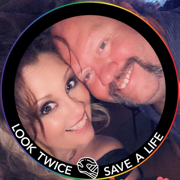 Profile Picture of Michele Petersen (@massagedu) on Poshmark