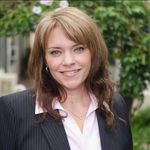 Profile Picture of Lori Miller (@lorimillersells) on Instagram
