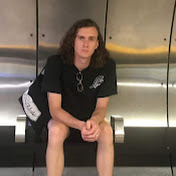 Profile Picture of Dove Bailey (@usernamedove) on Youtube