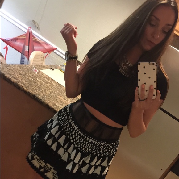 Profile Picture of L Calaluca (@calaluca) on Poshmark