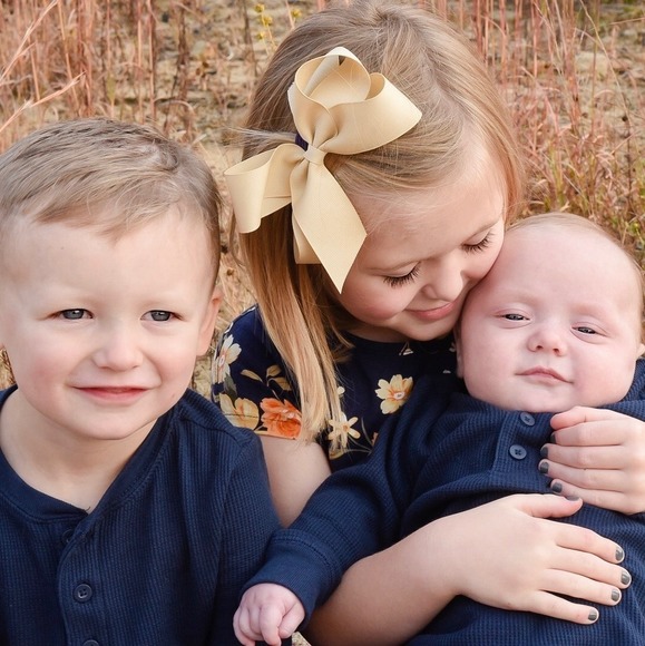 Profile Picture of Punky Howes (@bmhowes) on Poshmark