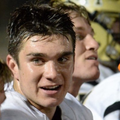Profile Picture of Nick Des Champs (@@nick_d30) on Twitter