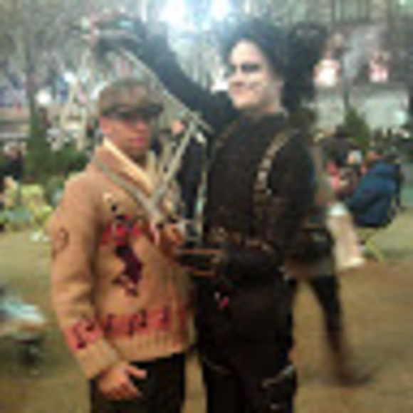 Profile Picture of Julian Suarez (@juliansuarez14) on Poshmark