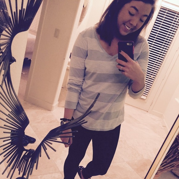 Profile Picture of Maryelizabeth Blythe (@maryelizabet) on Poshmark