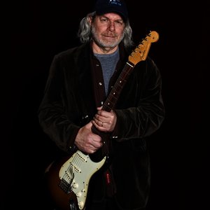 Profile Picture of Buddy Miller (@buddymillermusic) on Myspace