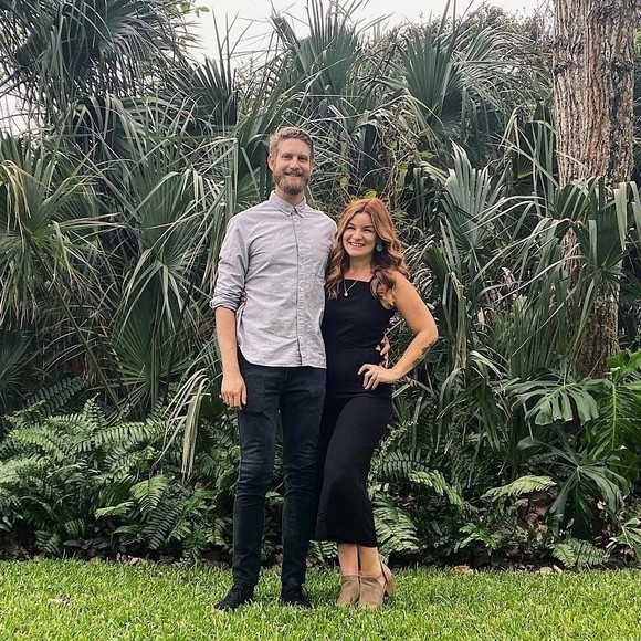 Profile Picture of Christina Winnicki (@helloimstena) on Poshmark