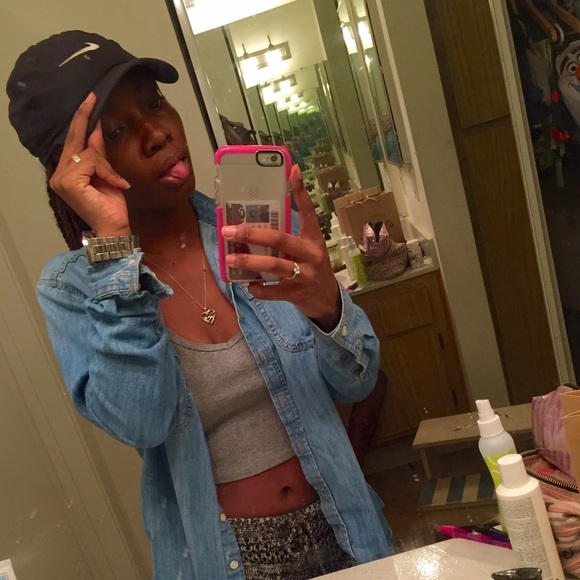 Jaylin Diggins - Poshmark Profile Picture of Jaylin Diggins (@daddyjay99) on Poshmark