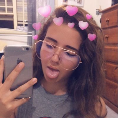 Profile Picture of _eleniarvanitis_ (@@_eleniarvanitis_) on Tiktok