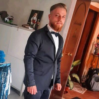 Profile Picture of Michele Napoletan531 (@michelenapoletano98) on Tiktok