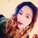 Profile Picture of April (@april__charming) on Instagram