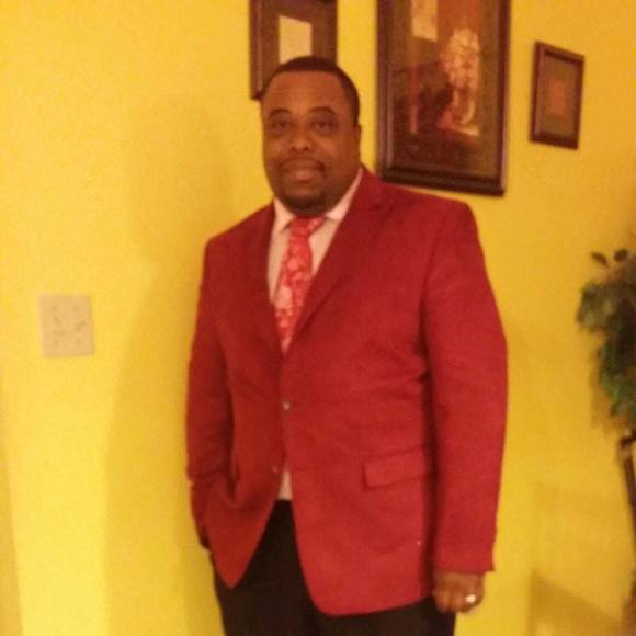 Profile Picture of Brent Wall (@wallenterprise) on Poshmark