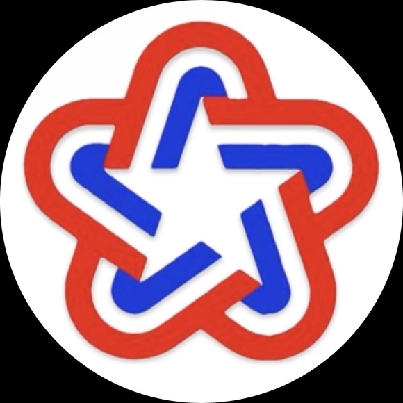 Profile Picture of Paul Dillon (@dillonesque) on Poshmark