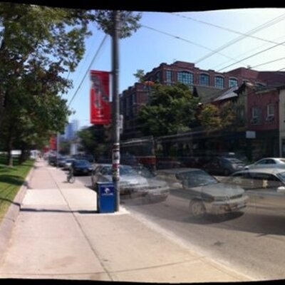 Profile Picture of Andrew J. Abbate (@QueenWestLiving) on Twitter