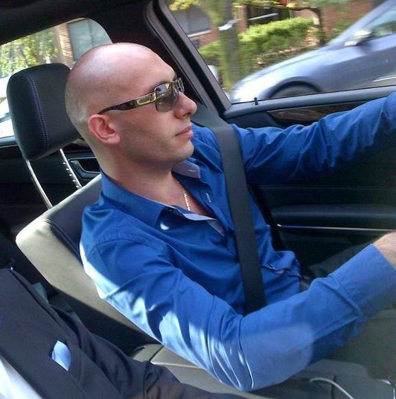 Profile Picture of Guy Shmuel (@g_gadi) on Poshmark