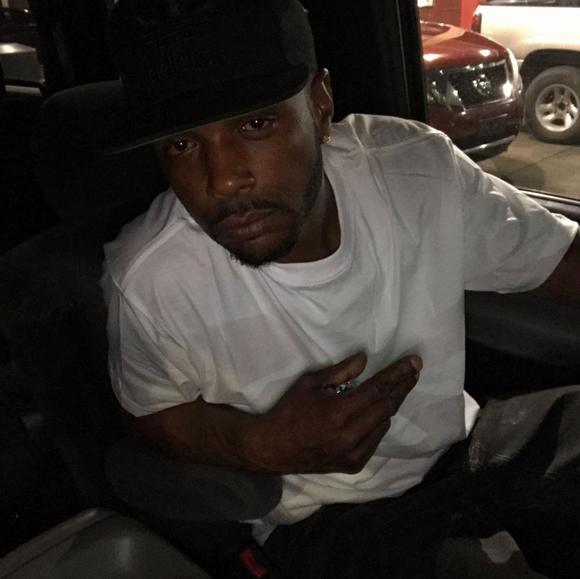 Profile Picture of Dwayne Perrilloux (@d_perrilloux) on Poshmark