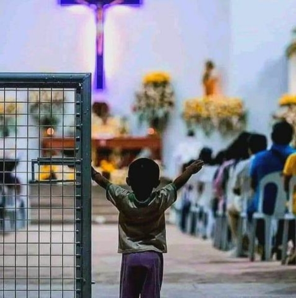 Profile Picture of Eddy Eddy (@eddy82072) on Poshmark